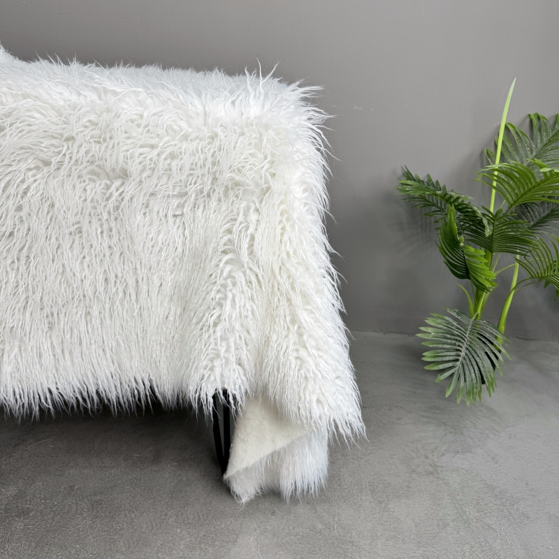 Длинноворсовая плюшевая ткань  – обзор и цена Art Craft Upholstery